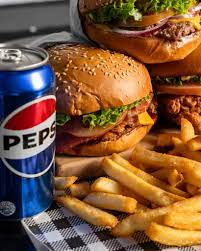 Meal 2 (Half pounder cheeseburger, chips and can of drink)